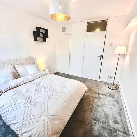 Cosy 2 Bedroom Apartment London Shoreditch With Great Transport Links Exterior photo